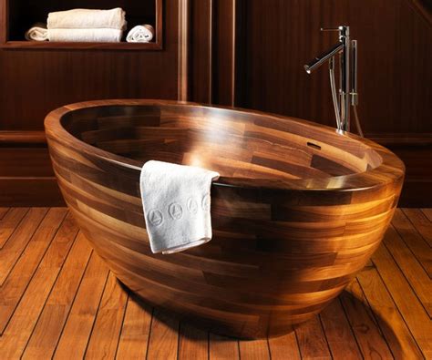 Victorian Wooden Bathtub