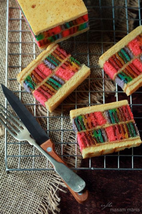*sukatan di dalam resepi ini mengikut citarasa sendiri. KEK LAPIS ASAM MANIS KUKUS DAN BAKAR - masam manis