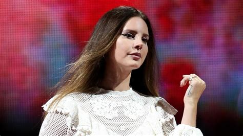 Lana Del Rey Anuncia El álbum Rock Candy Sweet 48 Horas Después De Su último Lanzamiento