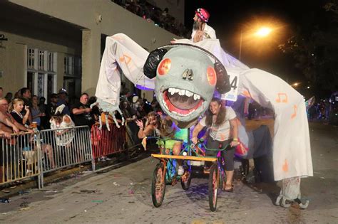 Angemessen Violett Beize Key West Fantasy Fest Parade Eroberung Billig