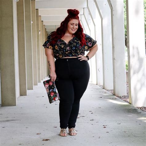 megan hillard 👗💻 ️ on instagram “drop me a 🌸 if you love floral print as much as me a super
