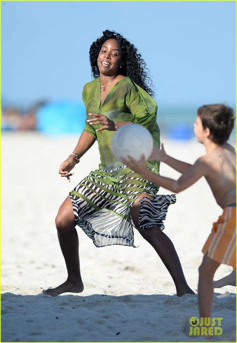 kelly rowland miami beach bikini babe photo 3022004 bikini kelly rowland pictures just jared