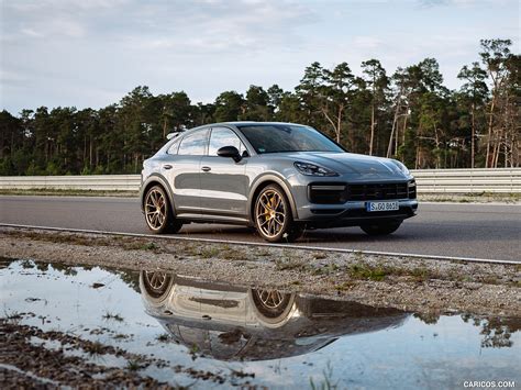 2022 Porsche Cayenne Turbo GT (Color: Arctic Grey) - Front Three