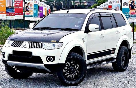 At 9:30am, after a quick group photo, everybody got into their assigned cars and fired up the pajero's (let's use the sport moniker sparingly from this point. Kajang Selangor FOR SALE MITSUBISHI PAJERO SPORT 2 5AT 4WD ...