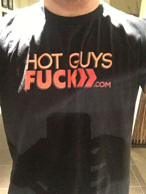 Hotguysfuck On Twitter Such A Comfy Shirt