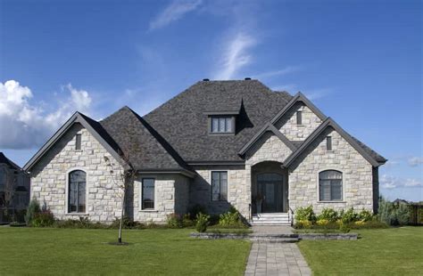 40 Houses With Stone Exterior Photos