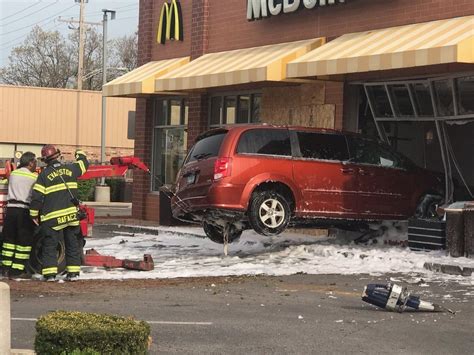 Injured As Car Crashes Into Evanston Mcdonald S Again Evanston Il Patch