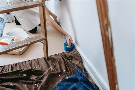 Why You Should Hire A Professional Interior Painter