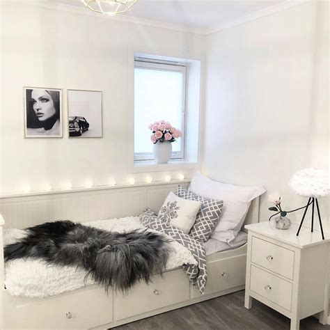 Le camere da letto meneghello sono una garanzia di qualità e di stile. Pin di Laura Gux su Decor nel 2020 | Idee arredamento ...