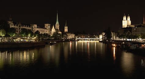 Zurich international group risk solutions. Zürich bei Nacht Foto & Bild | architektur, architektur ...