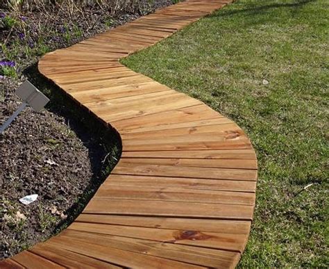 Movable Wood Path Backyard Walkway Backyard Landscaping Designs