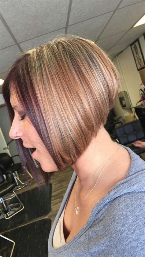 Pin By Mark Dix On Carrés Short Stacked Bob Hairstyles Bob