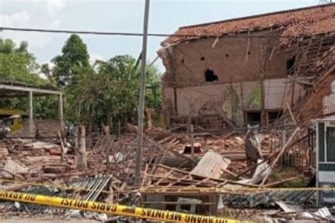 Ledakan Mortir Meledak Di Bangkalan Madura 7 Orang Diamanka Dan Korban