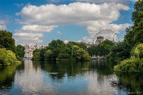 It is at the southernmost tip of the st james's area, which. 12 Secrets Of St James's Park | Londonist