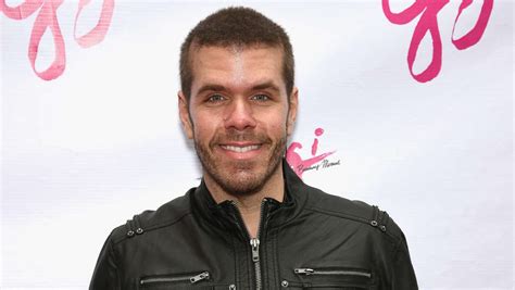Perez Hilton Is Coming Out To Apologize After Years Of Controversial