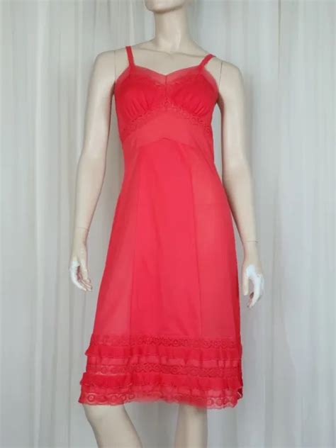 Vintage 50s 60s Red Nylon Lingerie Crystal Pleat Ruffle Dress Slip 36 M
