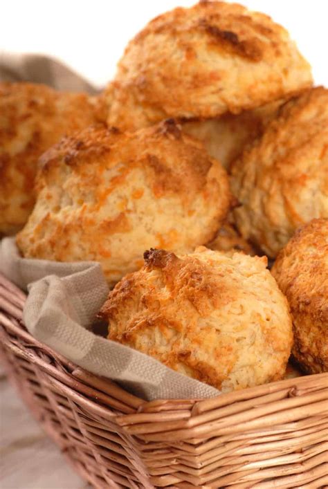 Easy Keto Cheesy Biscuits Red Lobster Cheddar Bay Biscuits
