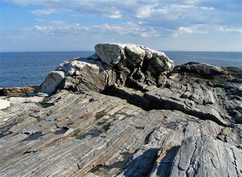 Rocks At Pemaquid Point Lighthouse In Maine The Rocks Alon Flickr