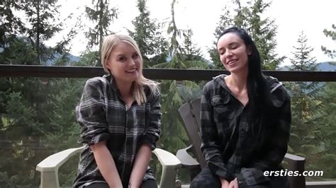 erstiesand hot canadian girls film their first lesbian sex video xvideos