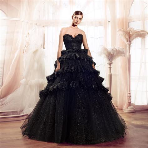 Amazing Black Prom Gowns 2018 Ball Gown Sequined Off Shoulders Luxury