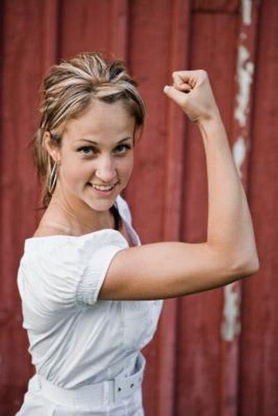 How To Tighten Flabby Underarm Skin By Weight Lifting