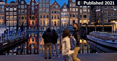 In Empty Amsterdam Reconsidering Tourism The New York Times