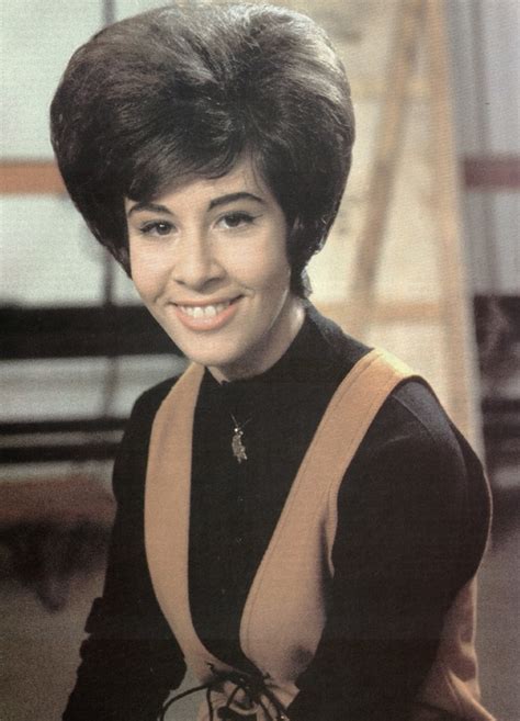 Helen Shapiro ~ Complete Wiki And Biography With Photos Videos