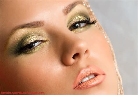 Gold Glitter Glam Makeup - Lipstick on your pillow | Makeup, Beauty and 