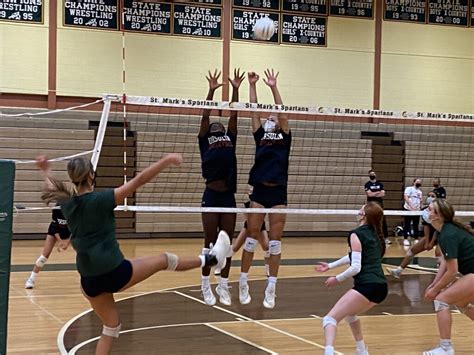 High School Volleyball Returns With Catholic Teams Eyeing Strong