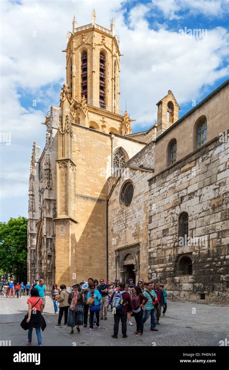 Cathedrale Saint Sauveur Daix En Provence Hi Res Stock Photography And