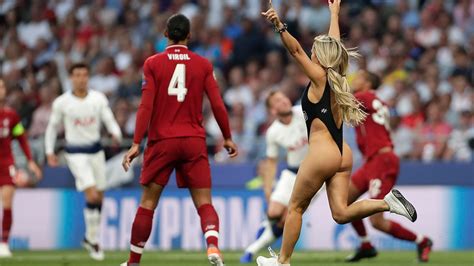 Champions League Streaker Shares Fan Created Video Of Her Scoring Goal I Did It Again Folks