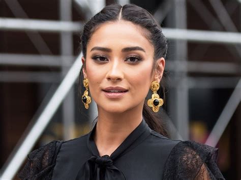 Shay Mitchell Opened Up About Her Miscarriage It Was One Of My