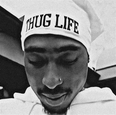 Tupac Photos Tupac Pictures 90s Rappers Aesthetic Hip Hop Images
