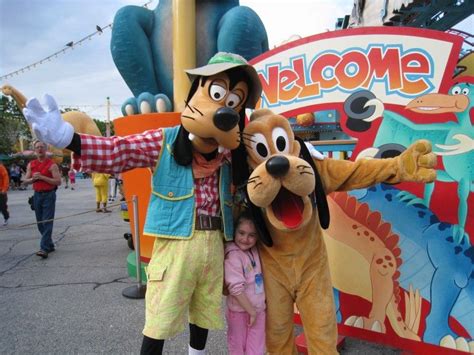 Meeting Pluto And Goofy At Animal Kingdom Disney Vacation Club Disney