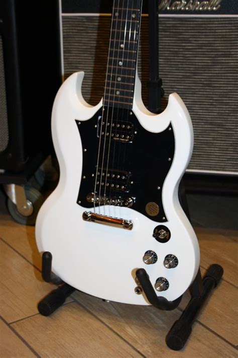 Gibson SG Special Limited Edition Alpine White SGSPOAWCH1 Centro