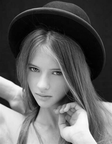 Pin By Gorgeous Girls On Gorgeous Girls Black And White Girls With
