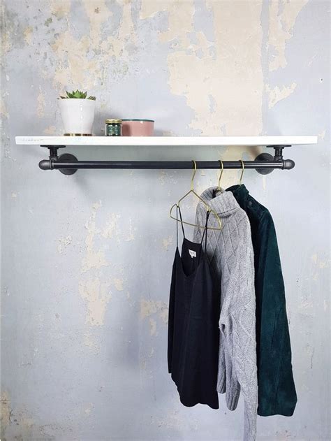 Basic Shelf Wall Mounted Clothes Rack With Wooden Shelf In