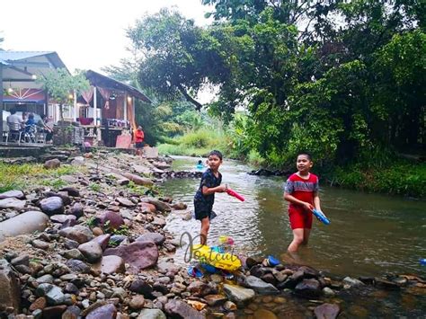 Ulu ceringging janda baik other contact: Depan Sungai Janda Baik, Chalet Ni Antara Yang Best Untuk ...