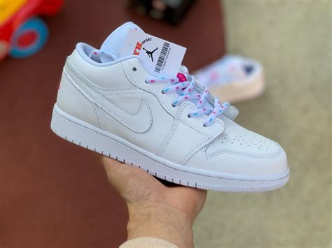 Share yours — take your best photo and share on instagram or twitter with the tag #airjordancollection. 2020 Release Air Jordan 1 Low White/Pink-Blue 554723-102 ...