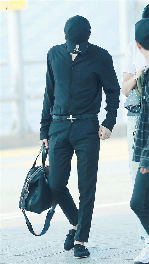 Min Suga Yoongi Min Yoongi Bts Min Suga Namjoon Airport Outfit