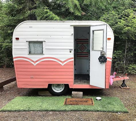 Vintage Travel Trailer Paint Jobs You Wont Ever Forget With Images