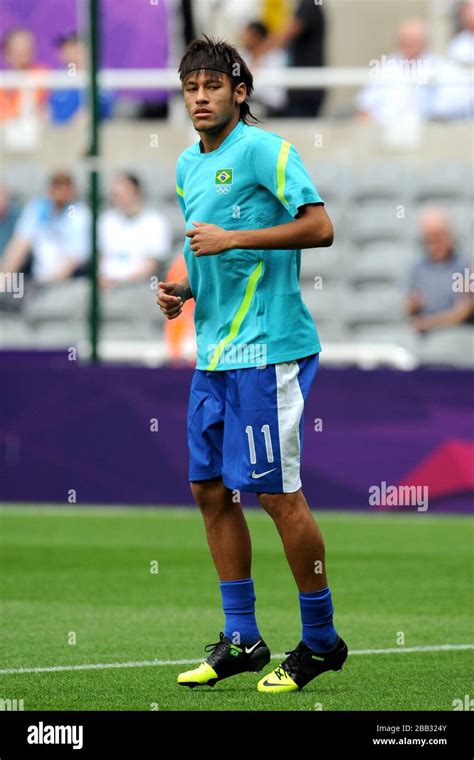 Neymar Brazil Hi Res Stock Photography And Images Alamy