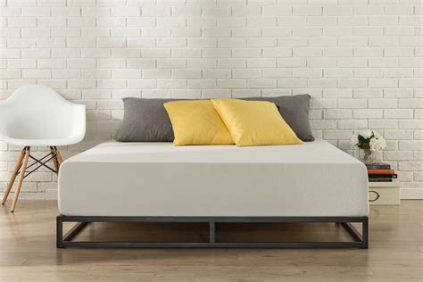 Metal and wood platforma bed frame: Zinus 6" Platforma Low Profile Bed Frame | Walmart Canada