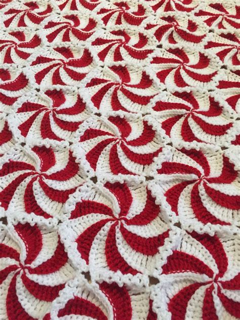 Peppermint Starlight Christmas Afghan Red And White Swirl Etsy