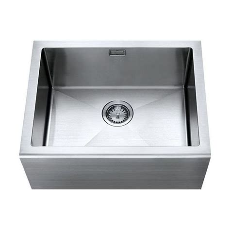 There actually is an interesting history about how these sinks evolved. Belfast stainless steel kitchen sink - Notjusttaps.co.uk