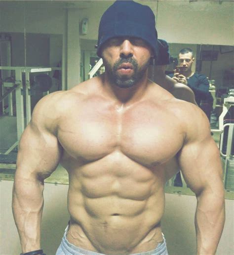 Muscle Lover Turkish Bodybuilder Hakan Durmaz