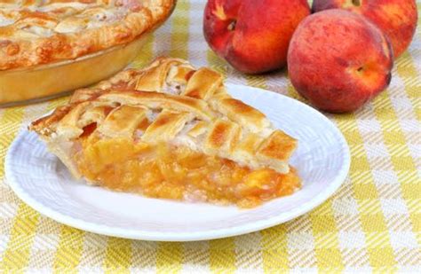 Old Fashioned Peach Pie Recipe Sweet And Lovely And Peachy