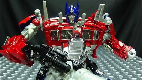Soundwaves Oblivion Transformer Toy Archive Legendary Optimus Prime