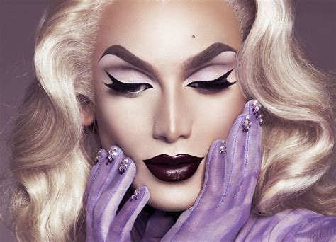 Famous Drag Queen Makeup Artist