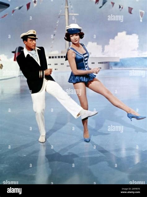 What A Way To Go Shirley Maclaine Hi Res Stock Photography And Images Alamy